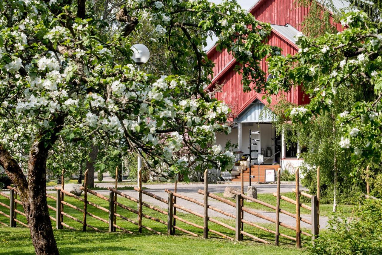 Hotel Krapi Tuusula Eksteriør billede